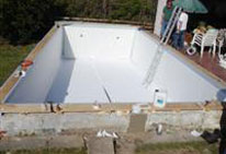 neue Folie für den Pool